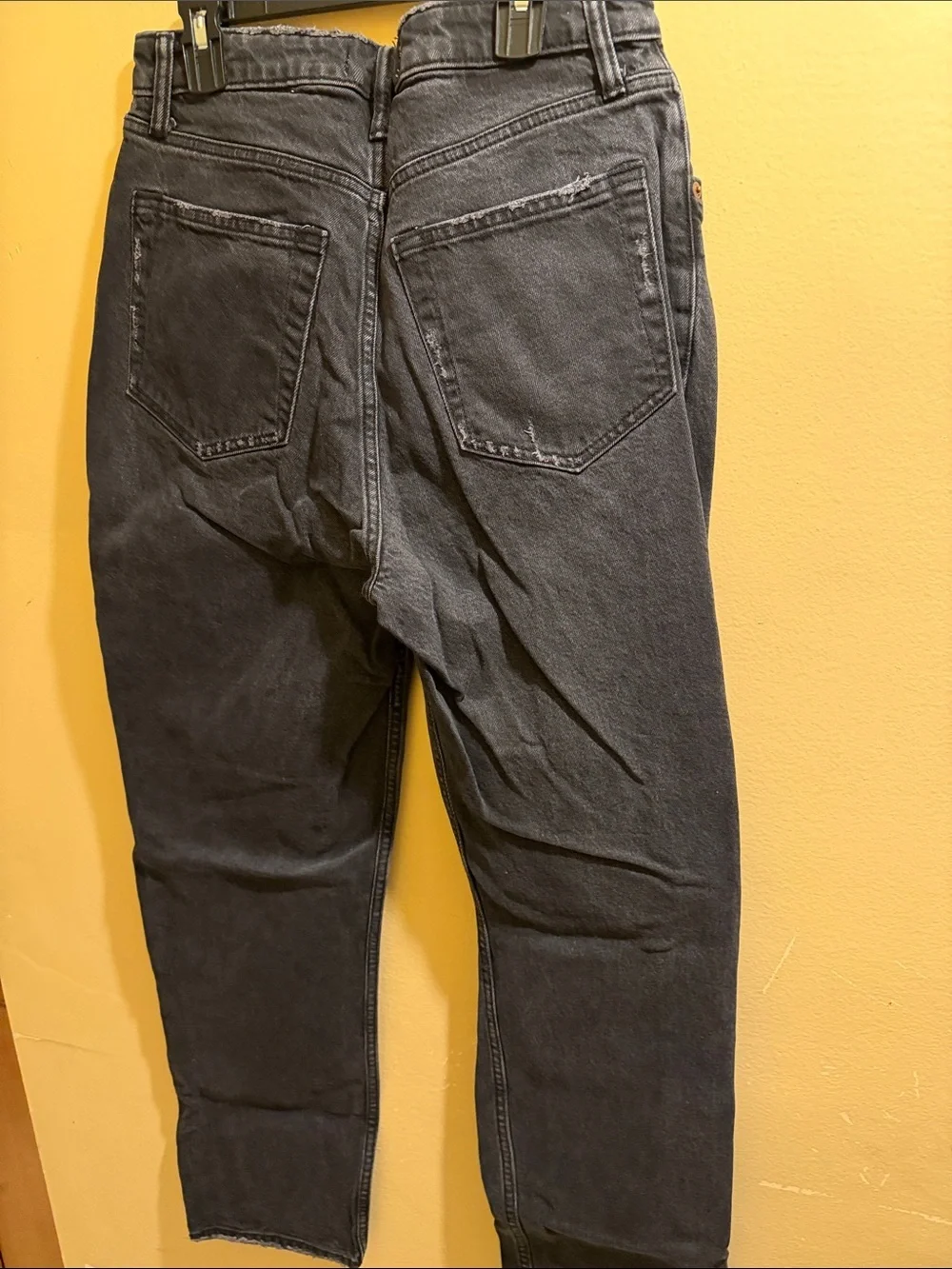 Abercrombie & Fitch The Dad High Rise  Distressed Black Jeans